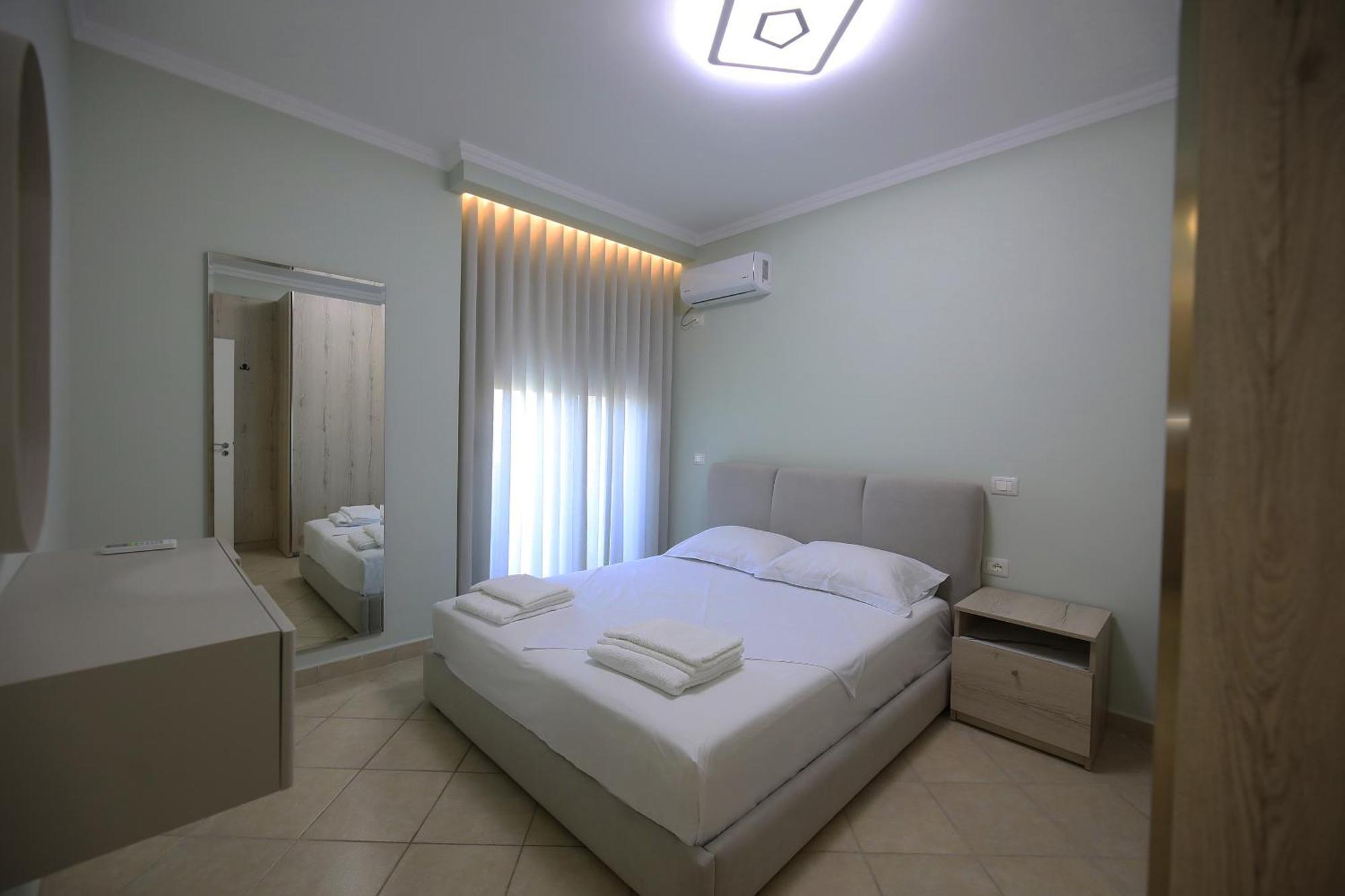 Holiday Apartment Avlonya Dış mekan fotoğraf